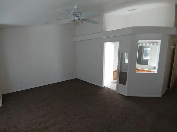 Beautifully Maintained 3BR 2BA Home in California City thumbnail 3