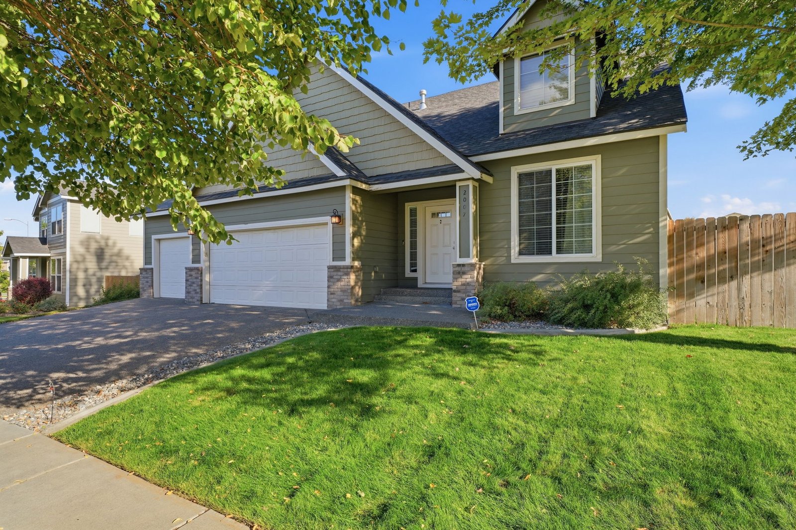Space to Spread Out in the Heart of Kennewick featured image