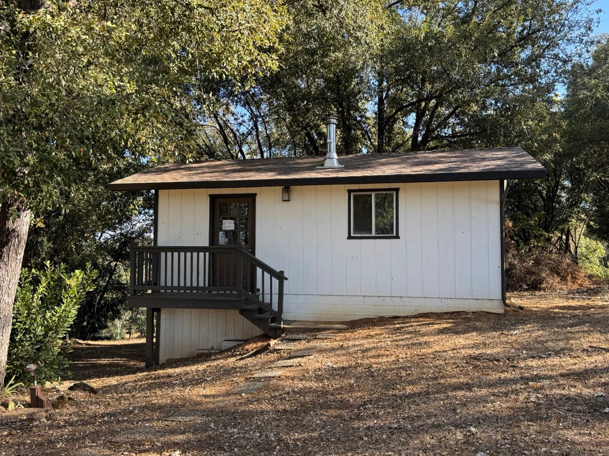 Private 68-acre property with expansive views thumbnail 3